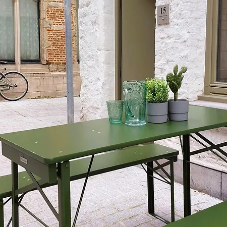 Vakantiehuis Cosy & Modern Historical In Old Town - Leon 4p